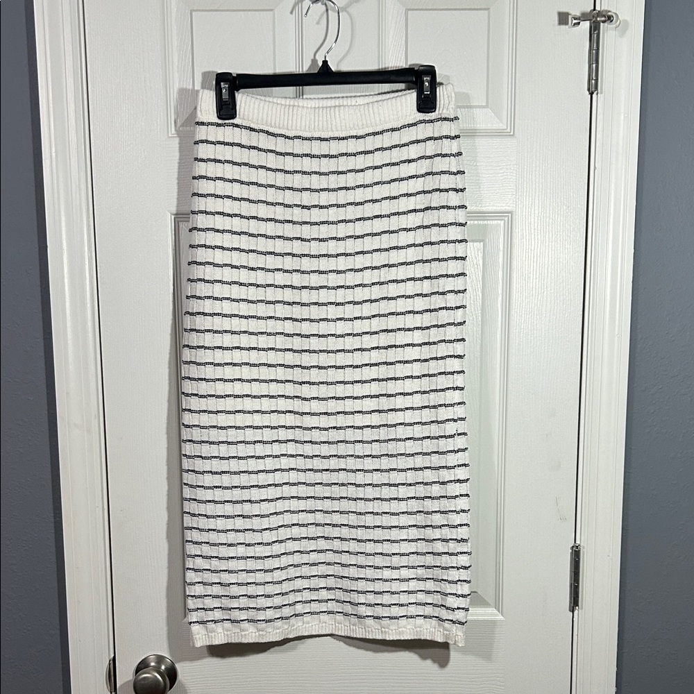Freshman 1996 Black and White Striped Woven Sweater Pencil Skirt size Medium